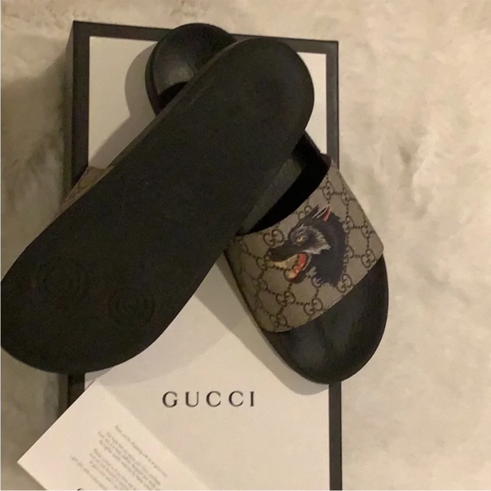 Gucci GG Wolf Black and Brown Monogram Slides